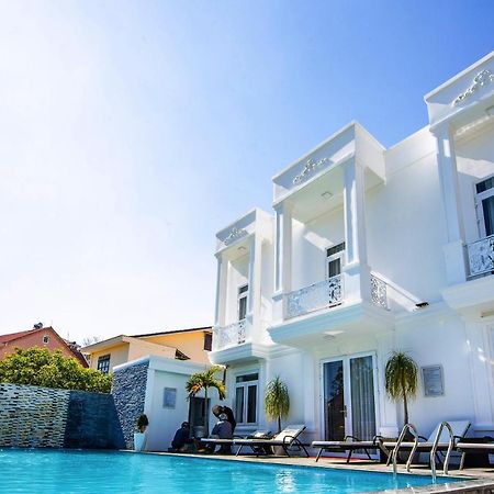 Villa Camellia Далат Экстерьер фото